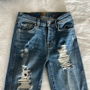 7FAM Eddie. Slim straight fit ankle